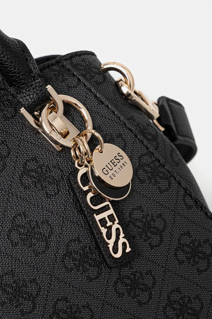 GUESS Чанта NOELLE в сиво HWBG96 72070