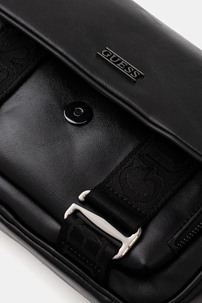 GUESS Чанта през рамо BOSTON в черно HMBOCA P5464