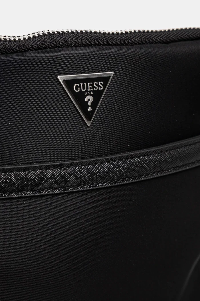 GUESS Чанта през рамо MILANO в черно HMMINY P5223