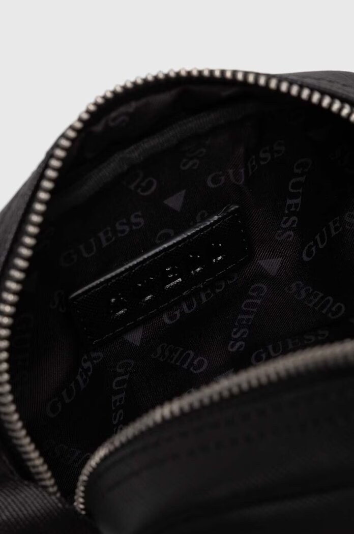 GUESS Чанта през рамо MILANO в черно HMMISA P4263