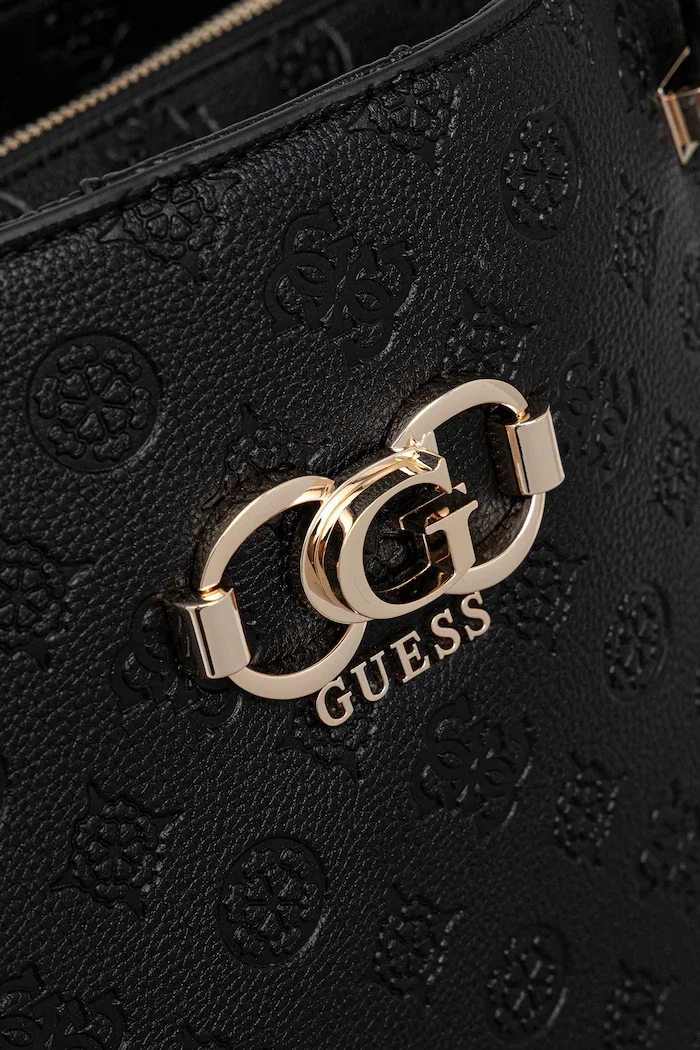 GUESS Чанта SALINGE в черно TWDP96 24024