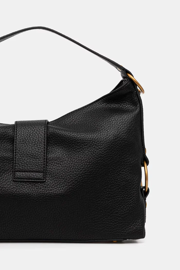 GUESS чанта тип хобо дамска от имитация на кожа CAMDEN черна HWBB93 08180