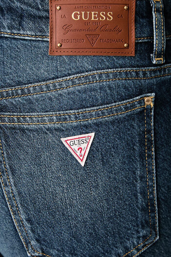 GUESS дънки straight дамски ICONIC STRAIGHT тъмносини W6BAJR D2117