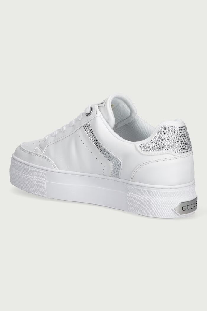 GUESS GILAX3 маратонки дамски бели FLTGX3 ELE12