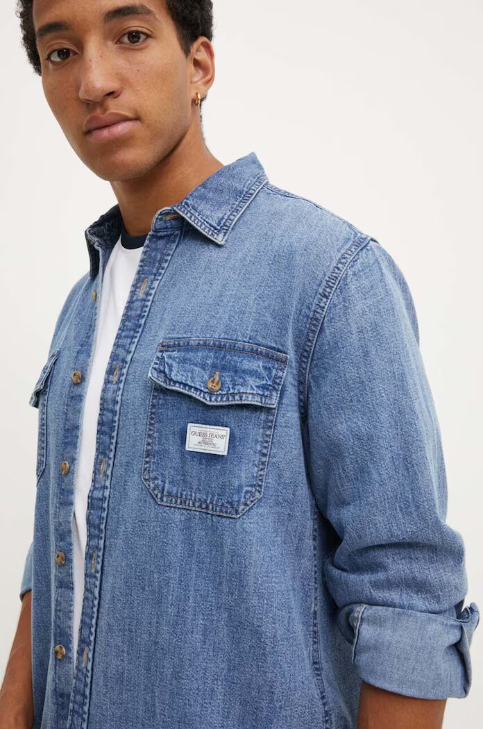 GUESS JEANS Дънкова риза мъжка в синьо със стандартна кройка с класическа яка M4YH56 D5EI2