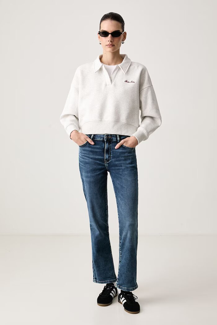 GUESS JEANS тениска дамска от памук с еластан бяла W6BP04 K5468
