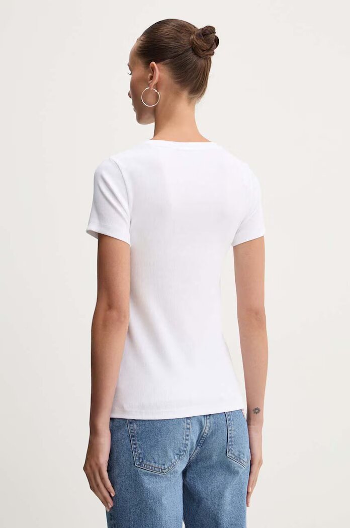 GUESS JEANS Тениска в бяло W4YI64 KA0H1