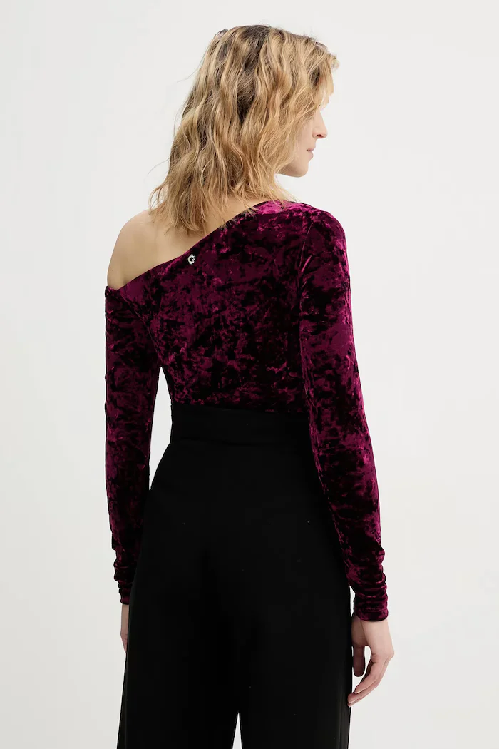 GUESS Кадифено боди в бордо с изчистен дизайн W6PP70 KJ170