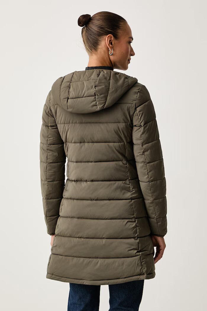GUESS капитонирано палто дамско NEW ALETA зелено V4YL05 WF3X0