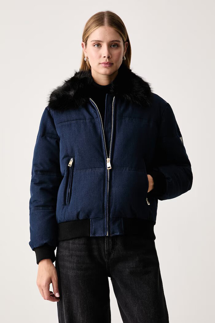 GUESS капитонирано яке дамско IVANA тъмносиньо W6BL62 W4205