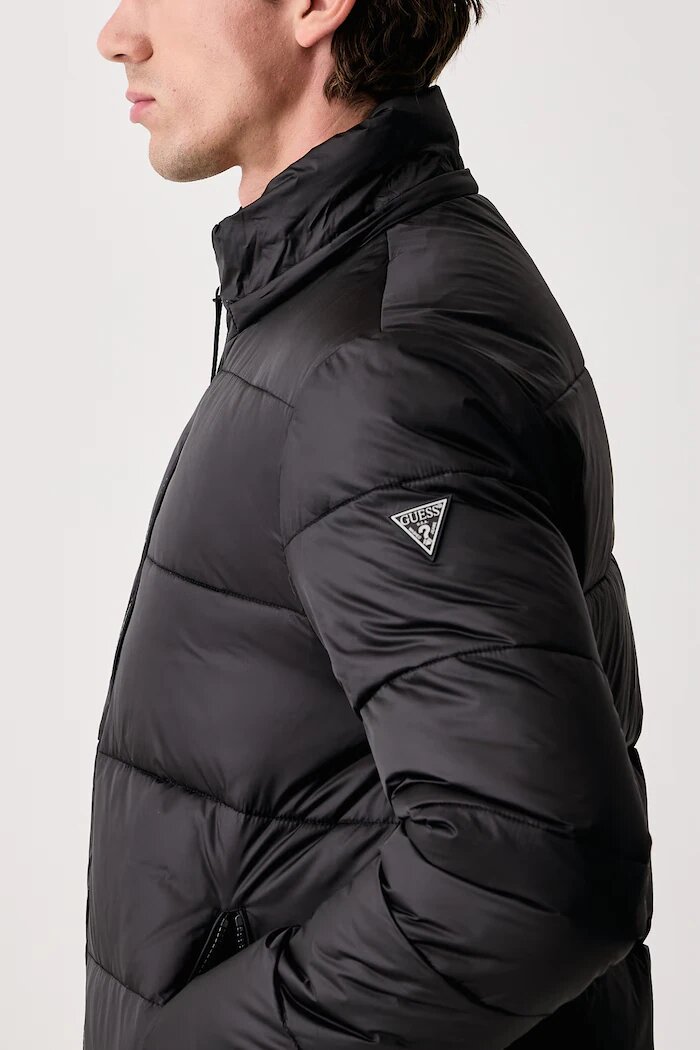 GUESS капитонирано яке мъжко черно M6BL42 W4154
