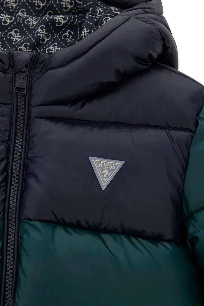 GUESS капитонирано яке за деца зелено L6YL01 W2655