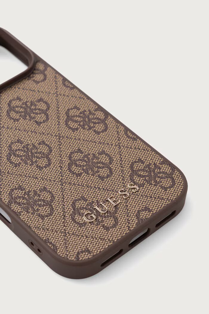 GUESS кейс за телефон iPhone 17/18 Pro кафяв GUHCP18LG4GFBR