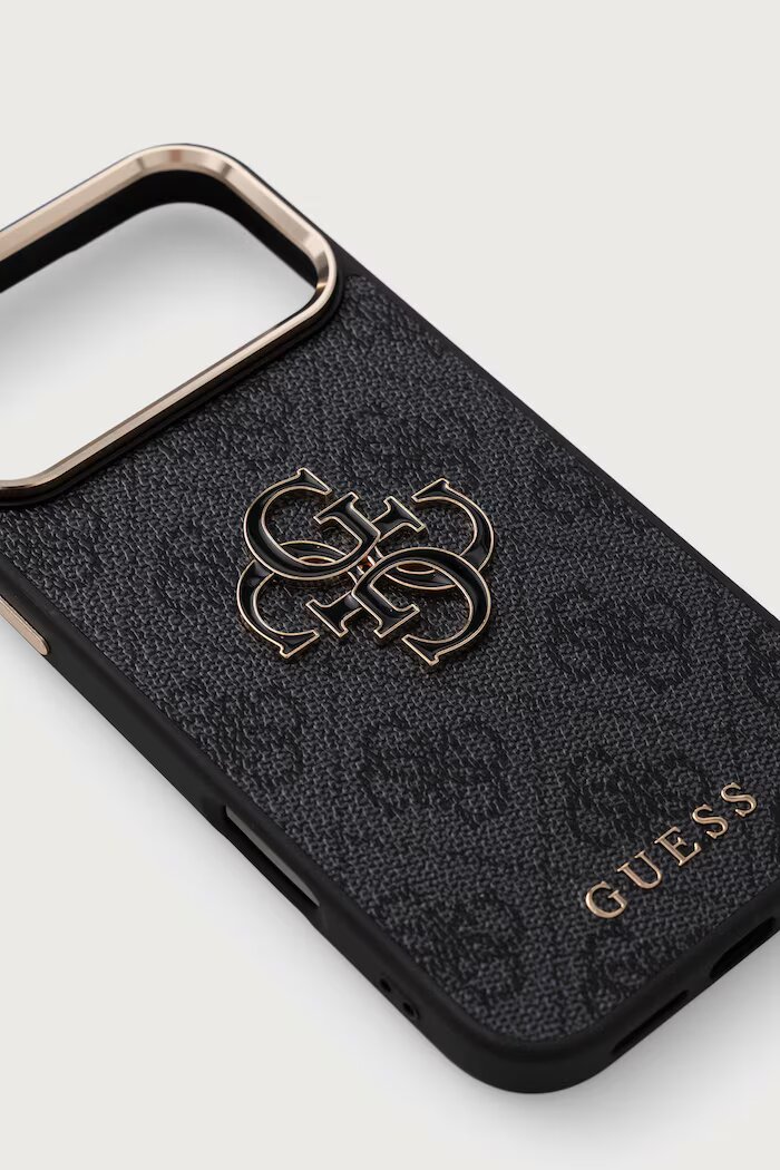 GUESS кейс за телефон iPhone 17/18 Pro Max черен GUHCP18X6P4SRMLK