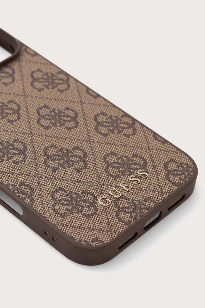 GUESS кейс за телефон iPhone 17/18 Pro Max кафяв GUHCP18XG4GFBR