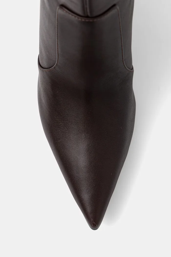 GUESS Кожени ботуши NARIEL в кафяво с дебел ток FLFNRL LEA11