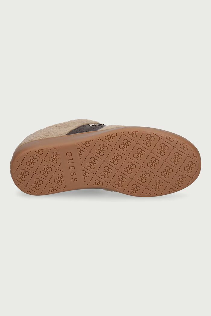 GUESS NAOKI3 маратонки дамски бежови FLFN3A FUR12