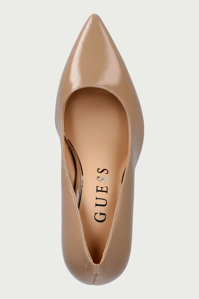 GUESS обувки с дебел ток от кожа BARCHIE бежови FLFBAR LEP08