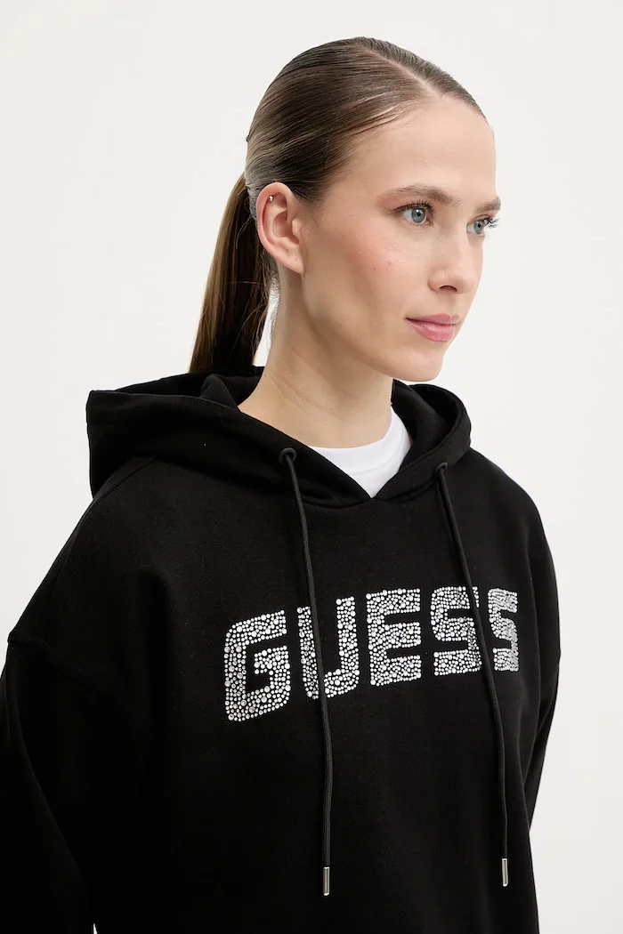 GUESS Памучен суичър PRIMULA в черно с качулка с апликация V5GQ09 KCRP0