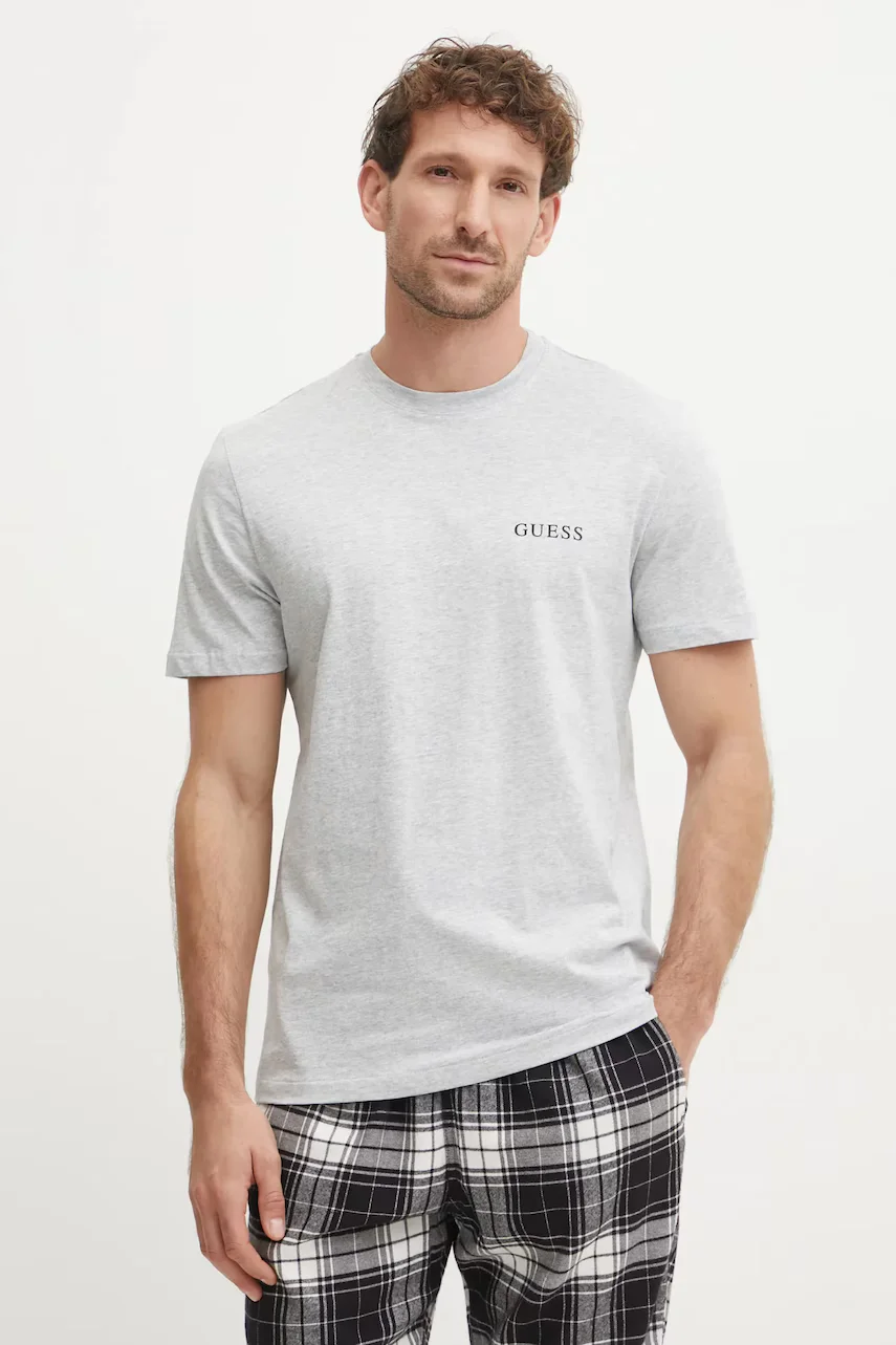 GUESS Памучна тениска