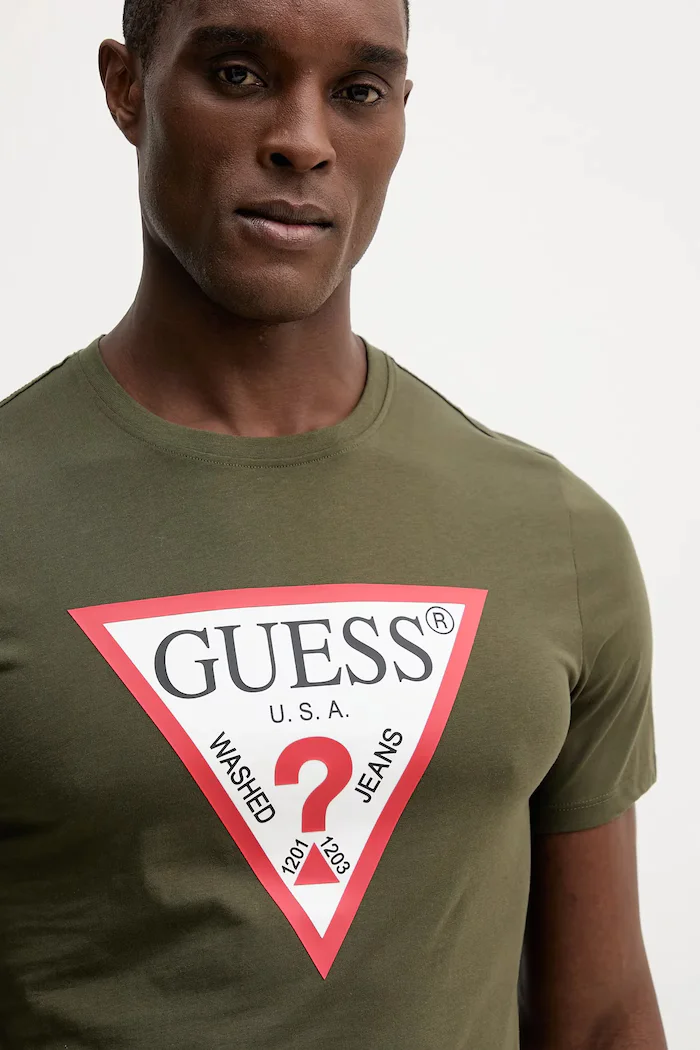 GUESS Памучна тениска в бяло с принт M2YI71 I3Z14