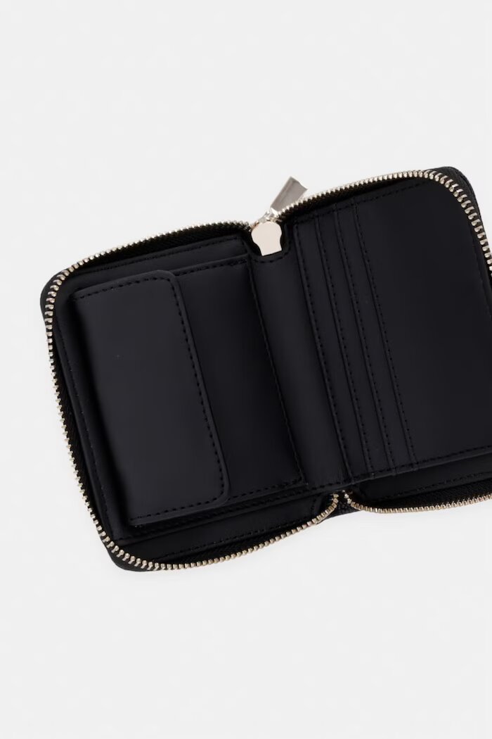 GUESS портфейл дамски ISOBEL черен SWBG99 32137
