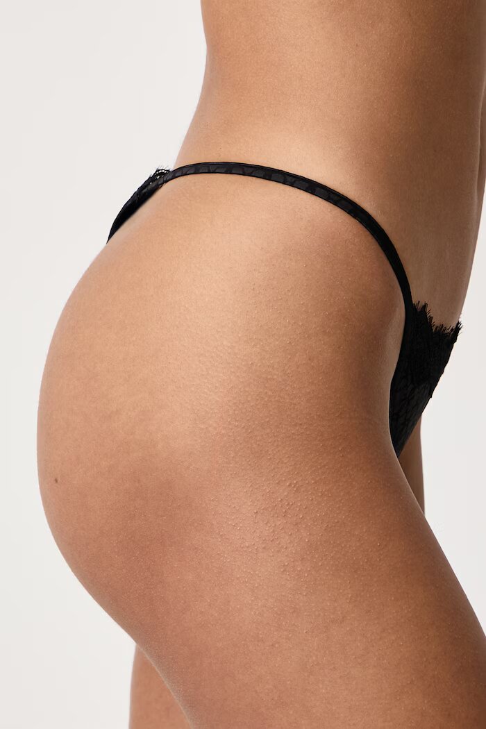 GUESS прашки дамски LILIBET черни O6BE06 W3431