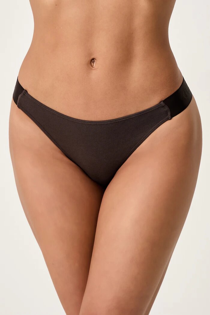 GUESS прашки дамски MARIKA кафяви O6GE05 KE831