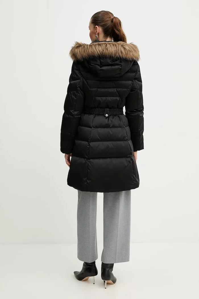 GUESS Пухено яке MARINA в черно зимен модел W5BL30 W2802