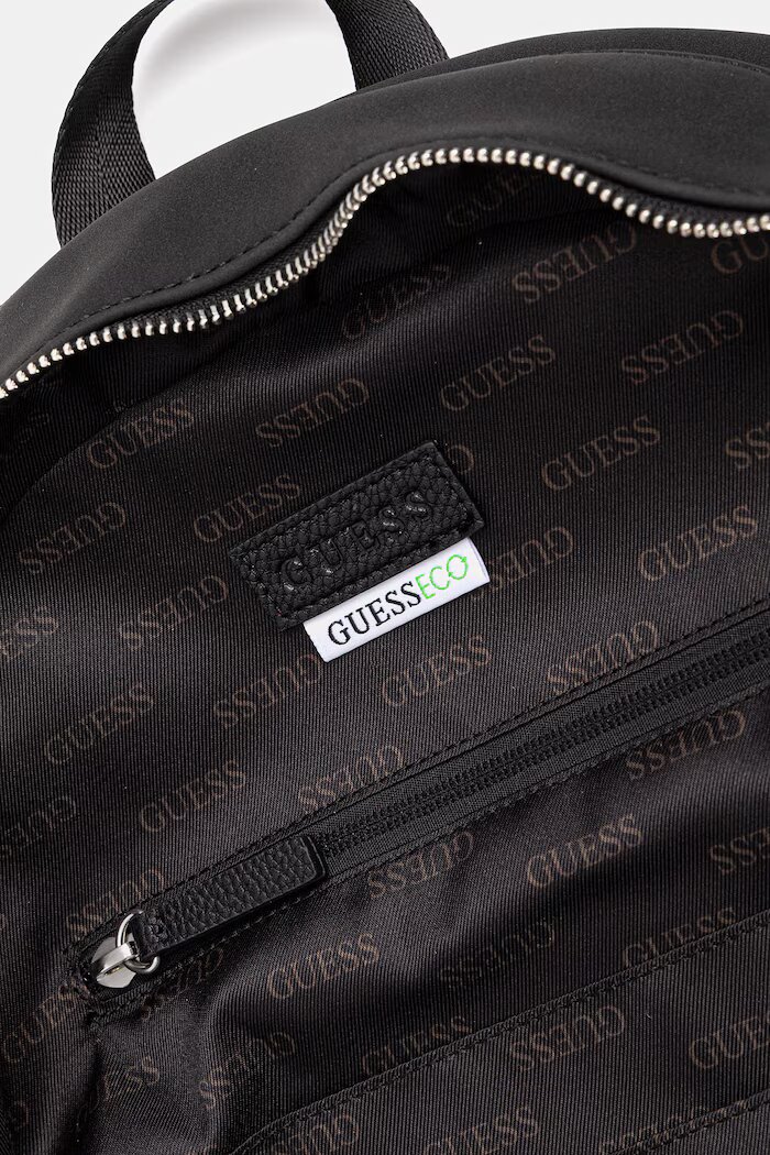 GUESS Раница TORINO в черно голям размер с изчистен дизайн HMTONK P6111