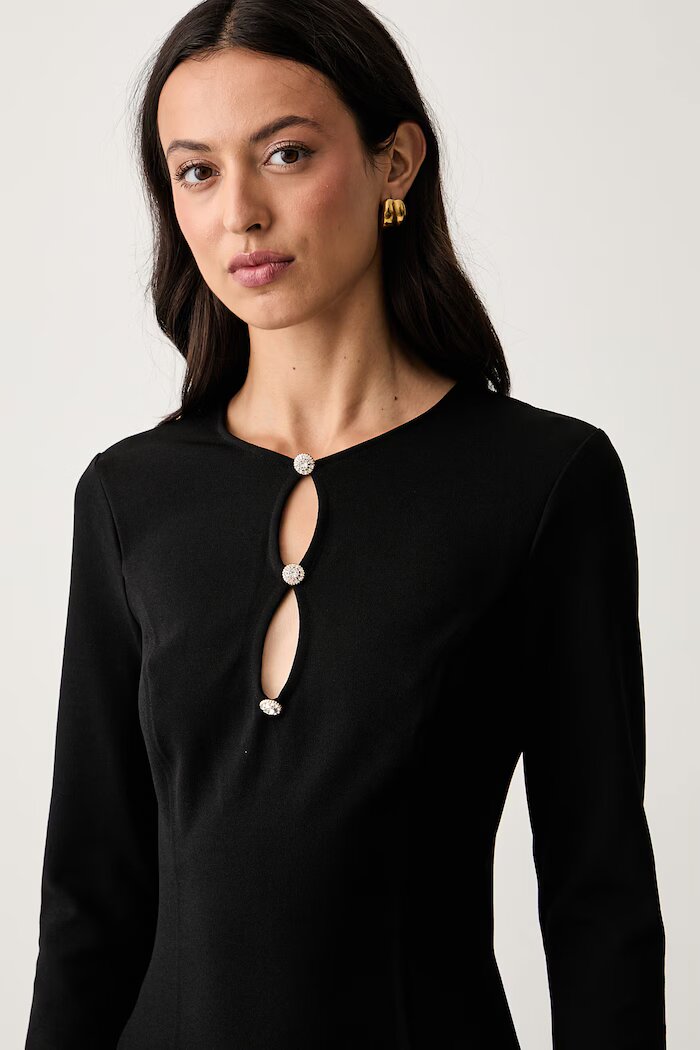 GUESS разкроена рокля CLAUDIE черна с изчистена шарка W6YK16 K4369