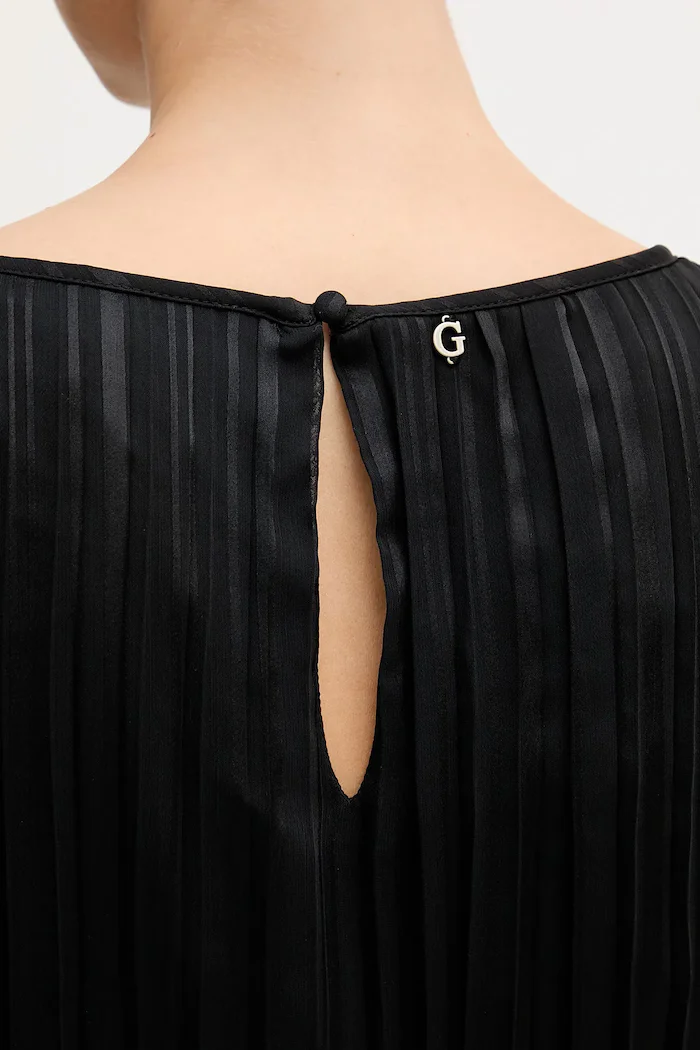 GUESS Рокля ILENIA в черно къса разкроена W6RK37 WJ712