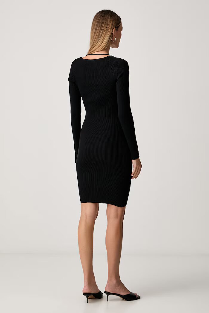 GUESS рокля по тялото с вискоза MEGHAN черна W6YK33 Z0968