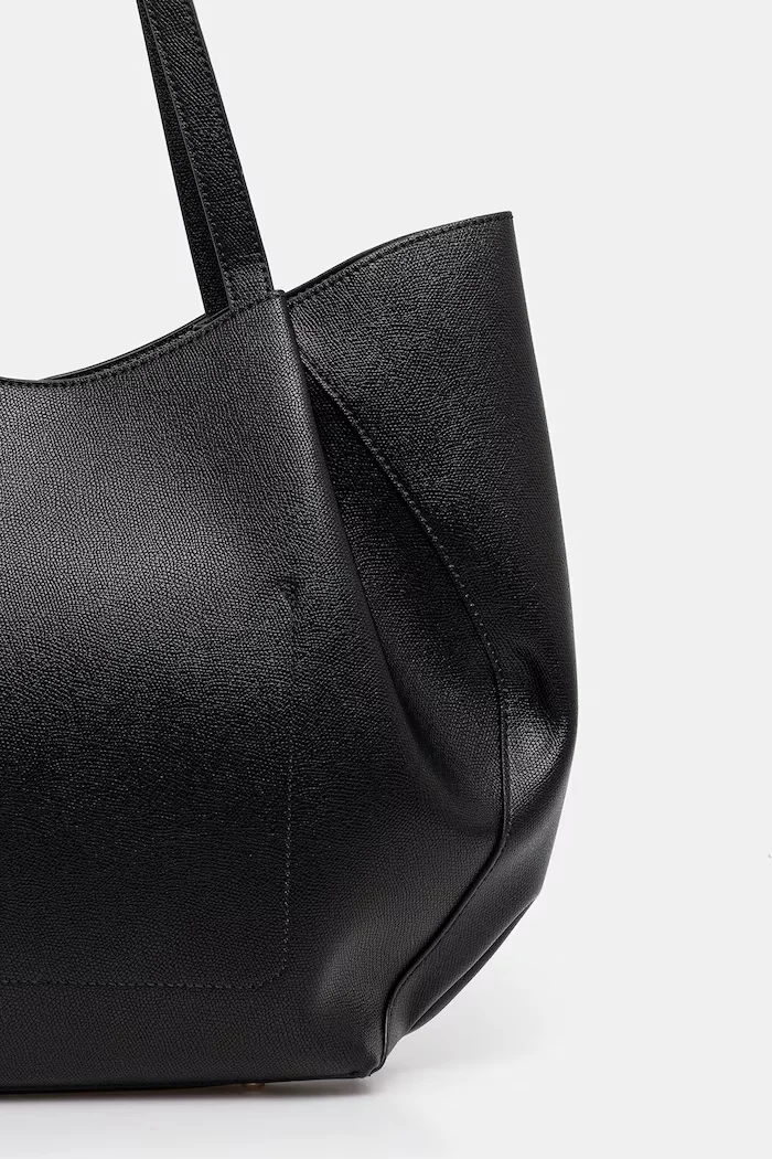 GUESS шопинг чанта дамска от имитация на кожа AMORETTE черна HWBG78 98240