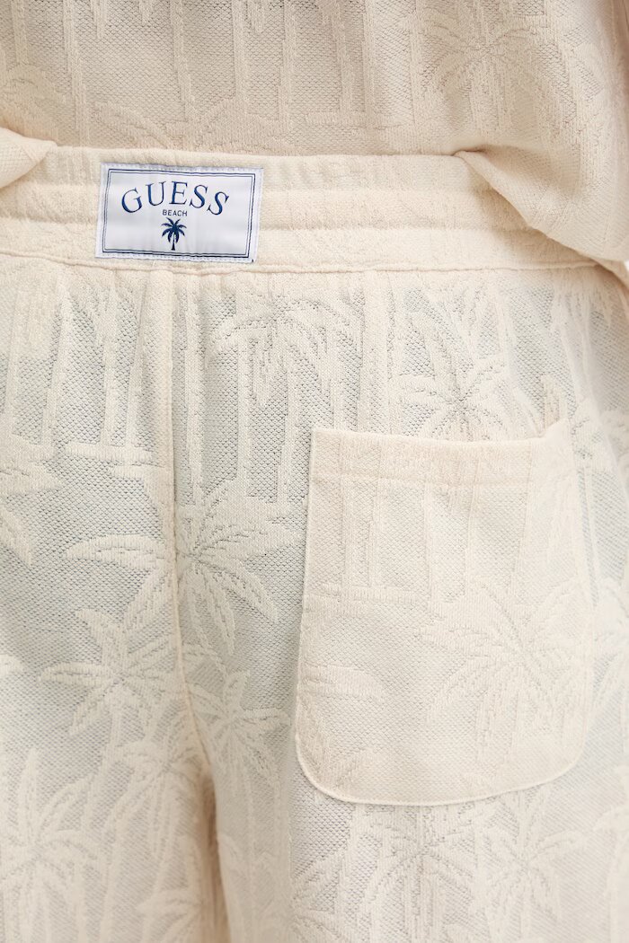 GUESS спортен къс панталон мъжки бежов със стандартна талия F6GD03 KG362