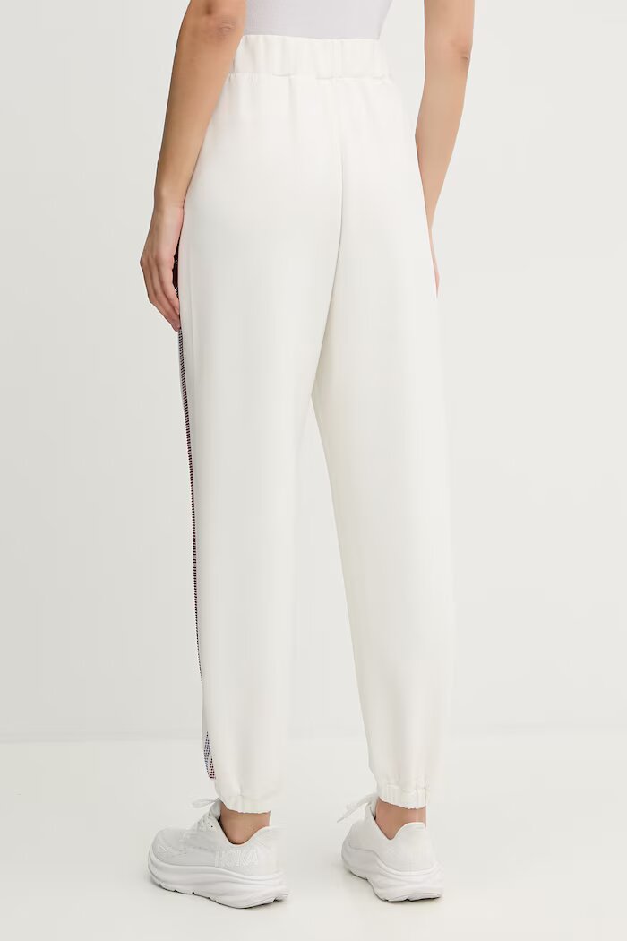 GUESS Спортен панталон BERTHE в бежово с апликация V6RB01 KCAY2