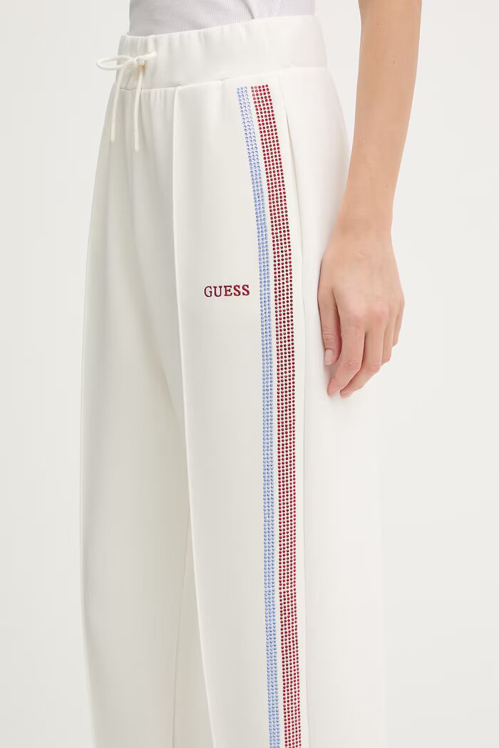 GUESS Спортен панталон BERTHE в бежово с апликация V6RB01 KCAY2