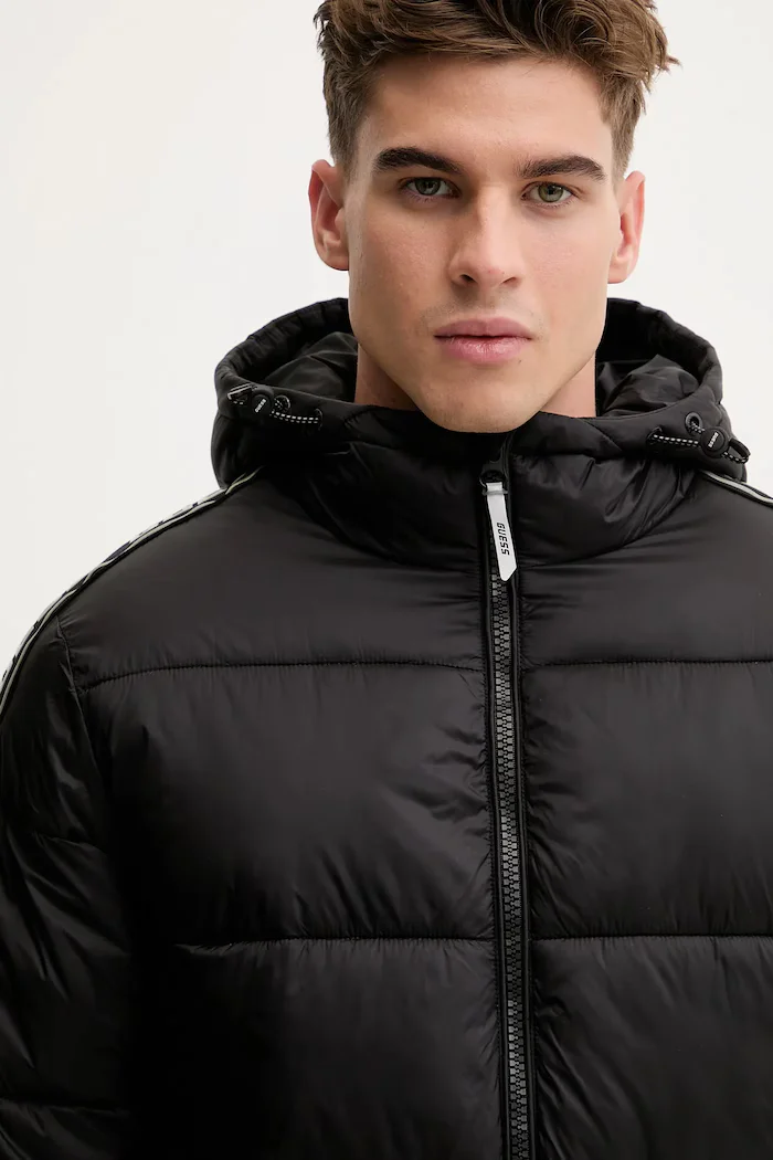 GUESS Яке ARLO в черно зимен модел Z5BL17 WO06I