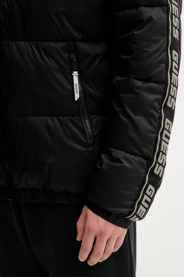 GUESS Яке ARLO в черно зимен модел Z5BL17 WO06I