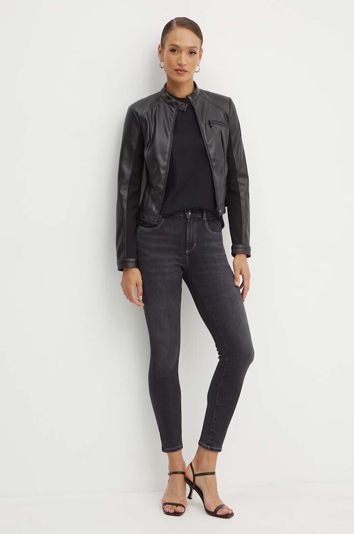 GUESS Яке FIAMMETTA в черно преходен модел W4YL04 WE480