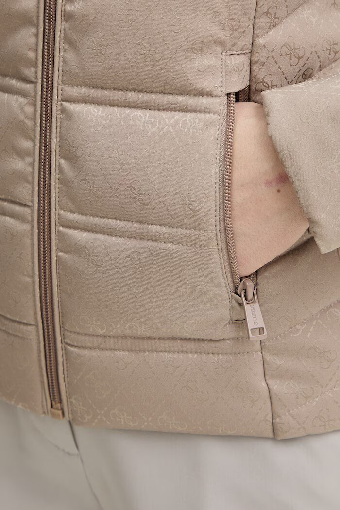 GUESS Яке NEW VONA в бежово преходен модел W6RL02 WJ492