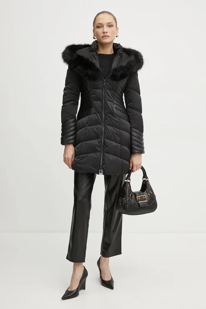 GUESS Яке OXANA в черно зимен модел W4BL61 WGLZ0