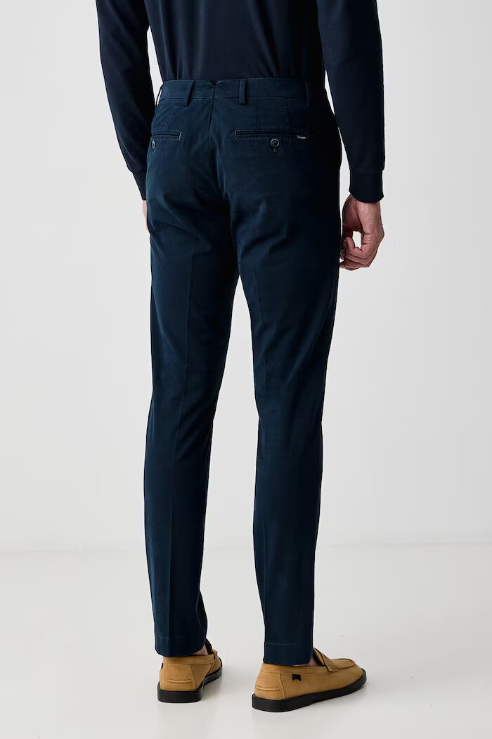 Hackett London панталон чино мъжки от памук с еластан тъмносин HM2100068R