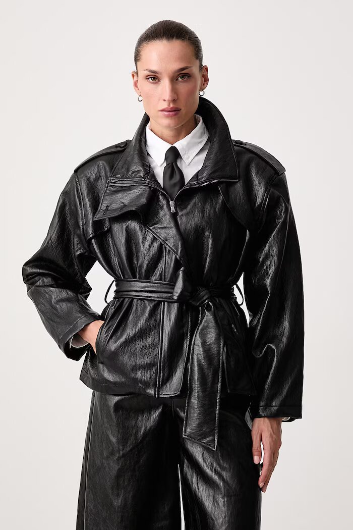 Haveone яке дамско от имитация на кожа черно KMA.R038
