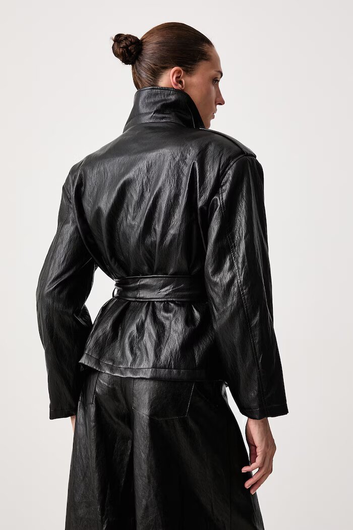 Haveone яке дамско от имитация на кожа черно KMA.R038
