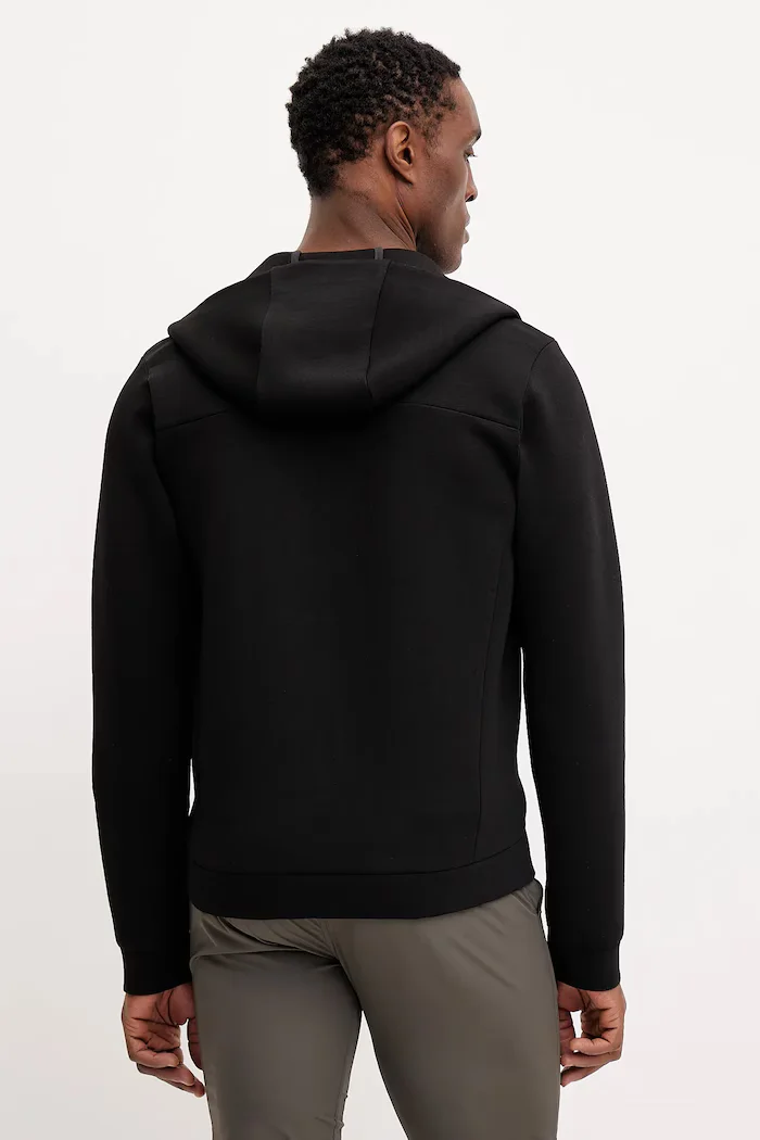 Helly Hansen Спортен суичър Hydropower Ocean 2.0 в черно с качулка с изчистен дизайн 34264.