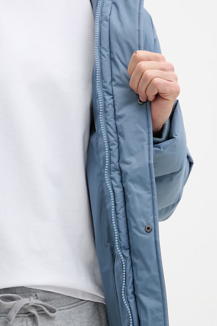 Helly Hansen яке мъжко NORDIC PUFFY JACKET синьо 54513
