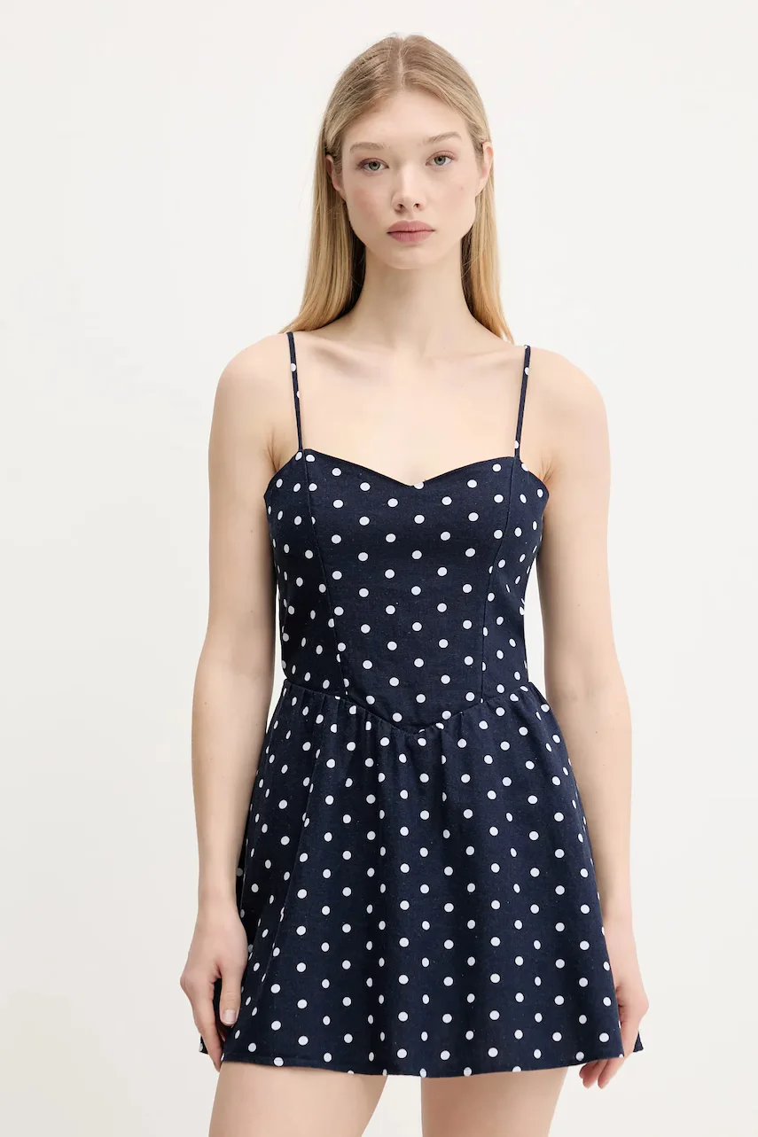 Hollister Co. Ленена рокля