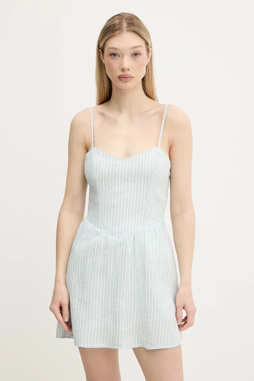 Hollister Co. Ленена рокля