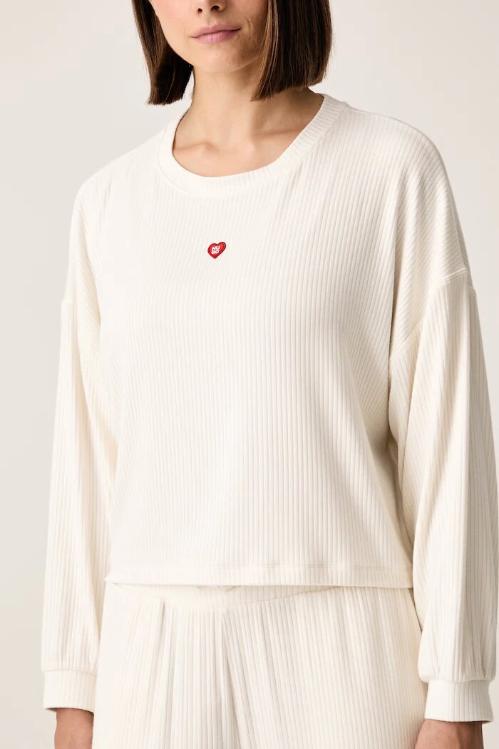 HUGO домашен суичър дамски с модал HEART TOP бял 50566668